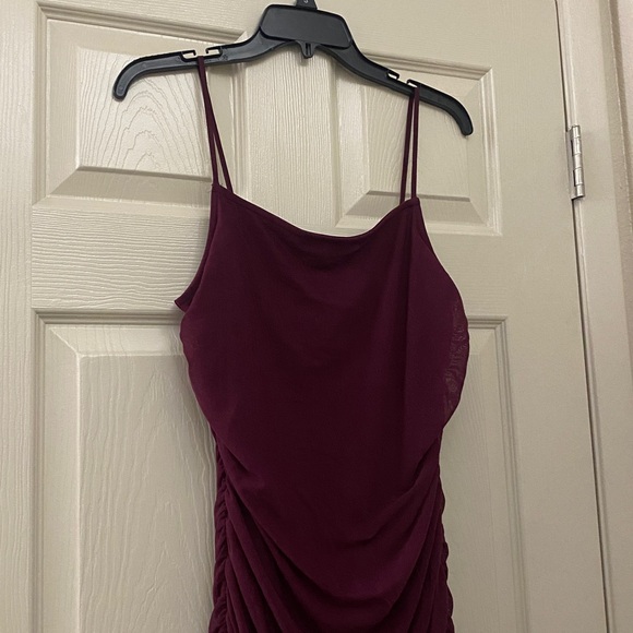 Sleeveless Spaghetti Strap Square Neck Ruched Stretch Sheath Dress - Picture 2 of 11